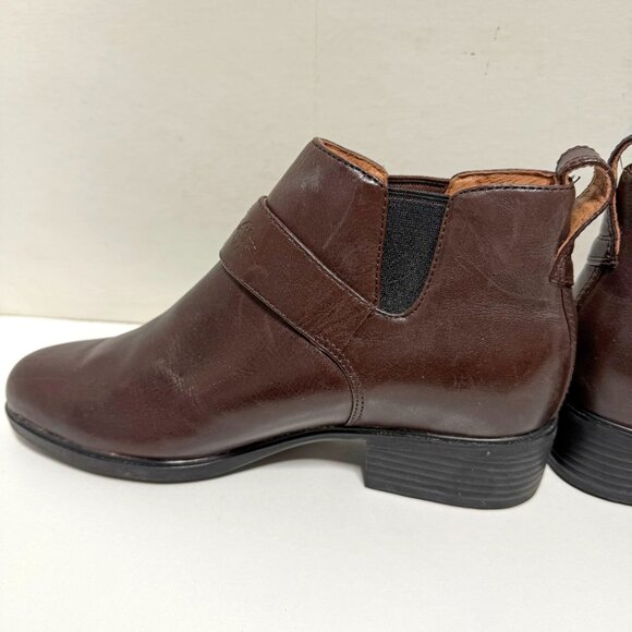 *NEW* Ariat Western Boot - Picture 8 of 13